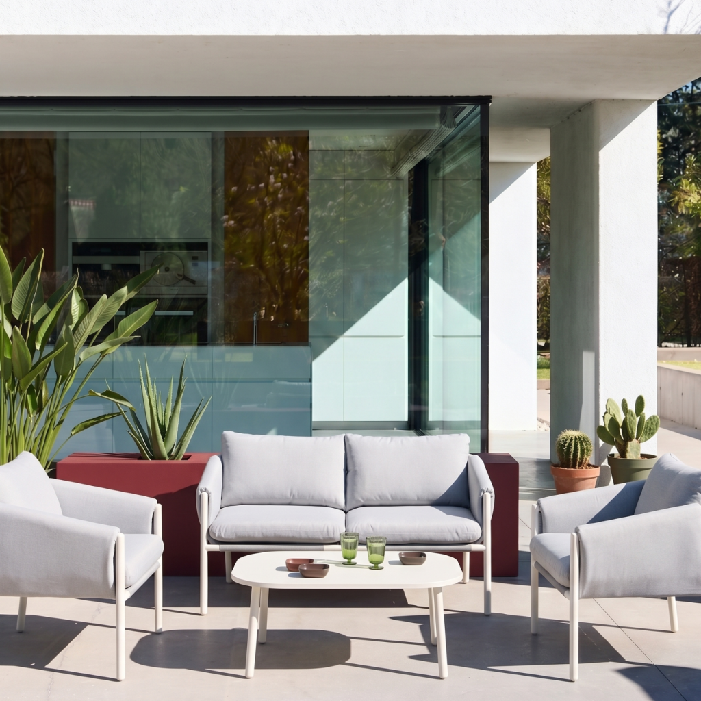 sweeek - Salon de jardin acier 4 places tissu gris - Kyo | sweeek - Image 1