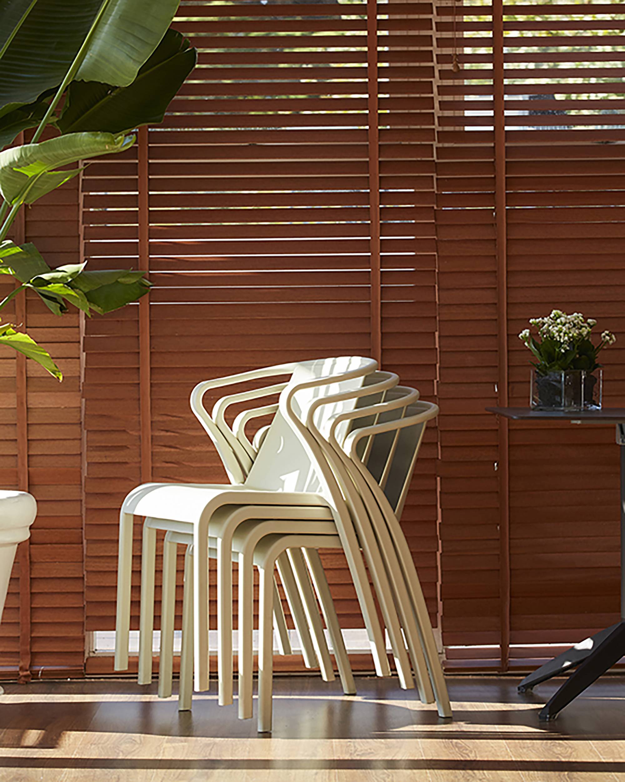 Fauteuil de jardin FADO en Polypropylène sable - EZPELETA - Image 4