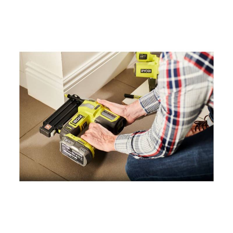 Ryobi - Pack RYOBI Cloueur d'assemblage air comprimé R18GN18-0 - 18V One+ - 1 batterie 2.0Ah - 1 chargeur rapide RC18120-120 - Image 7