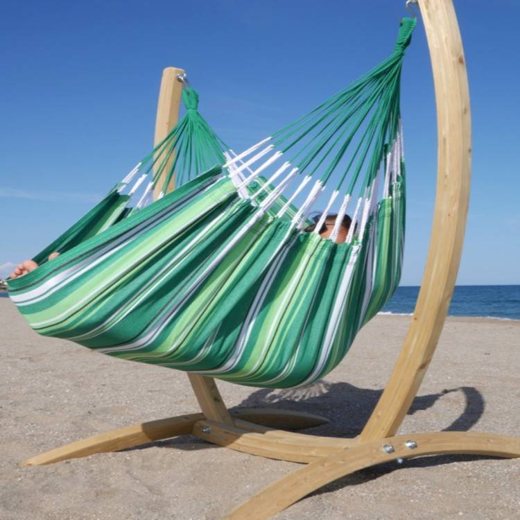 Hamac chaise Albizia XXL sur pied en bois - Tropical Hamac - Image 4