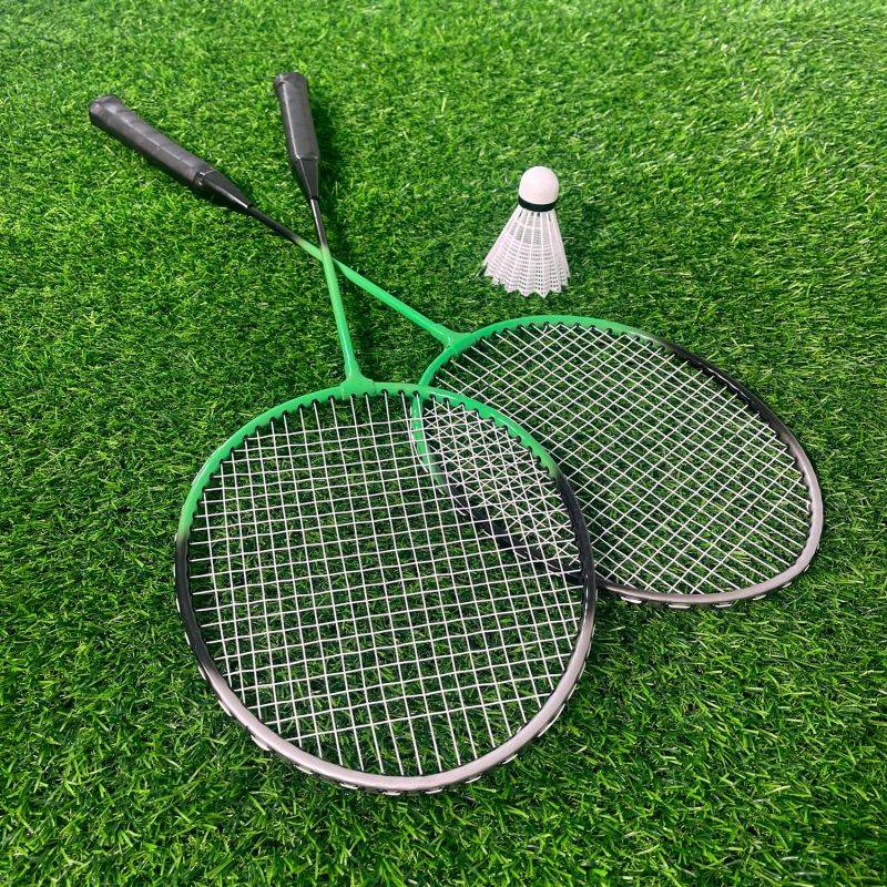 Set de Badminton complet avec filet 295 x 38 x 154 cm, raquettes, volants et étui de rangement PLAY4FUN - Image 8