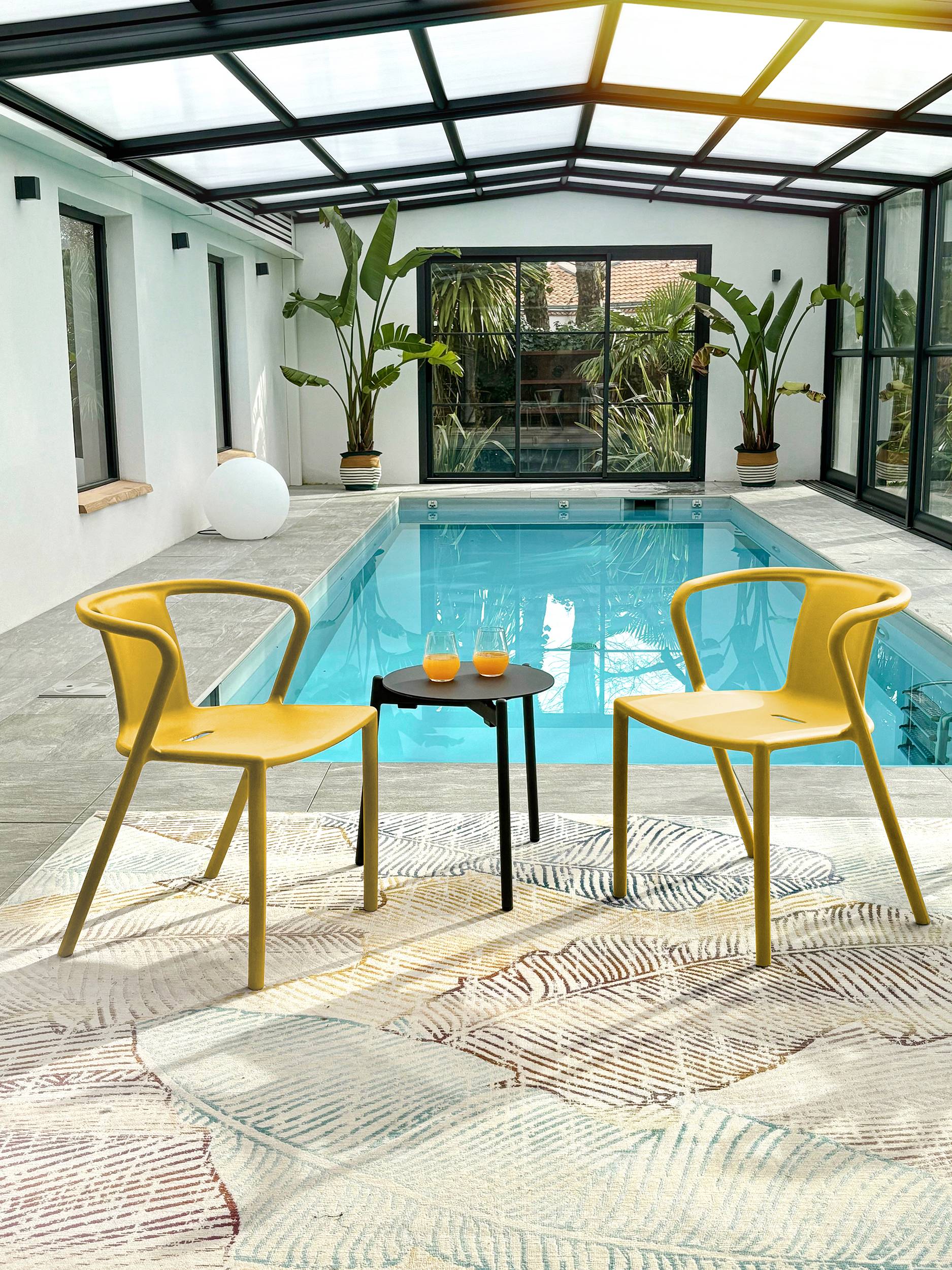 Fauteuil de jardin empilable en Polypropylène - Jaune moutarde - DIEGO - Image 1