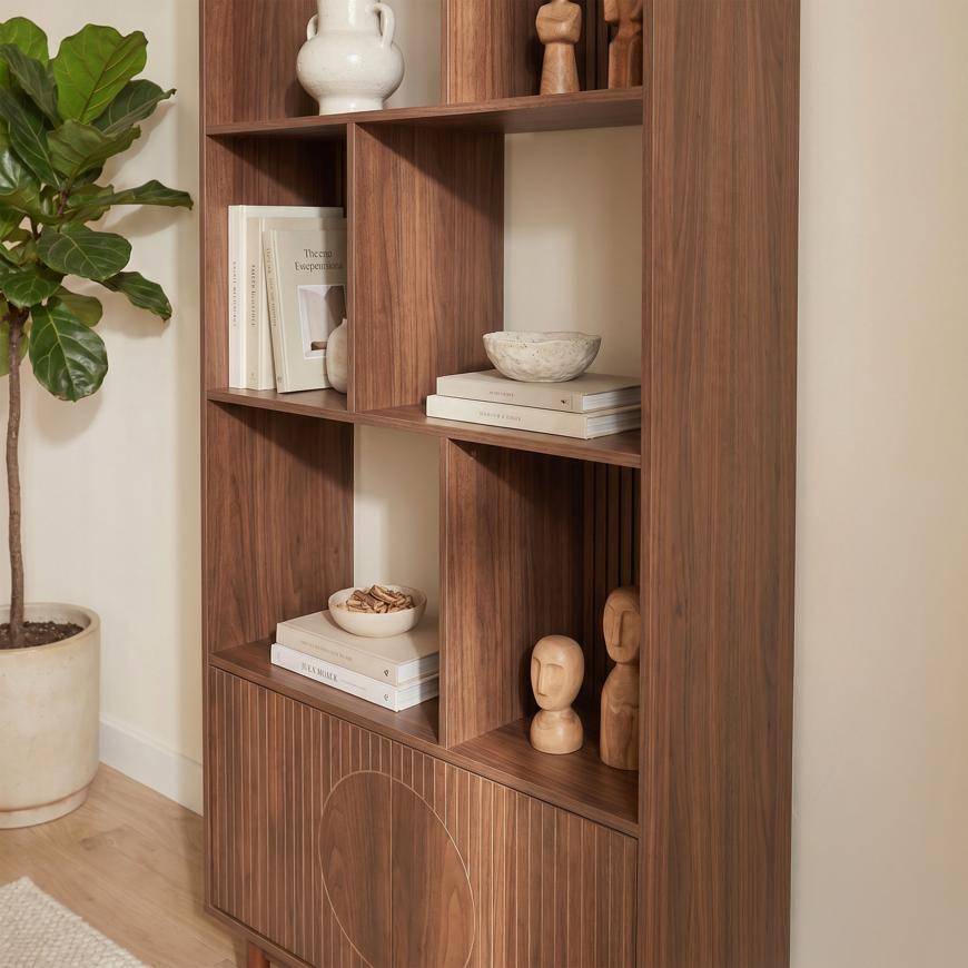 Sicaan Bibliothèque scandinave H.180cm, 2 portes et 6 niches finition noyer - LILA - Image 6
