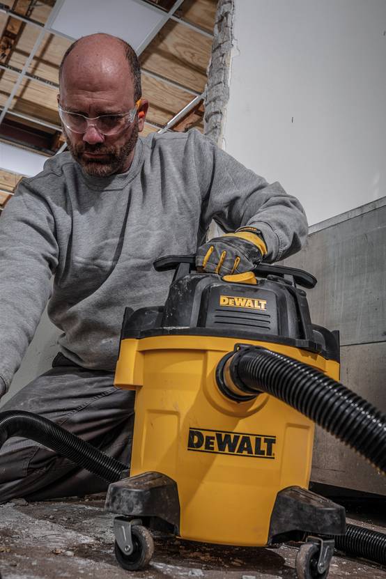 ASPIRATEUR EAU & POUSSIÈRES DEWALT DXV20P – 1050W, 20L FARTOOLS - Image 3