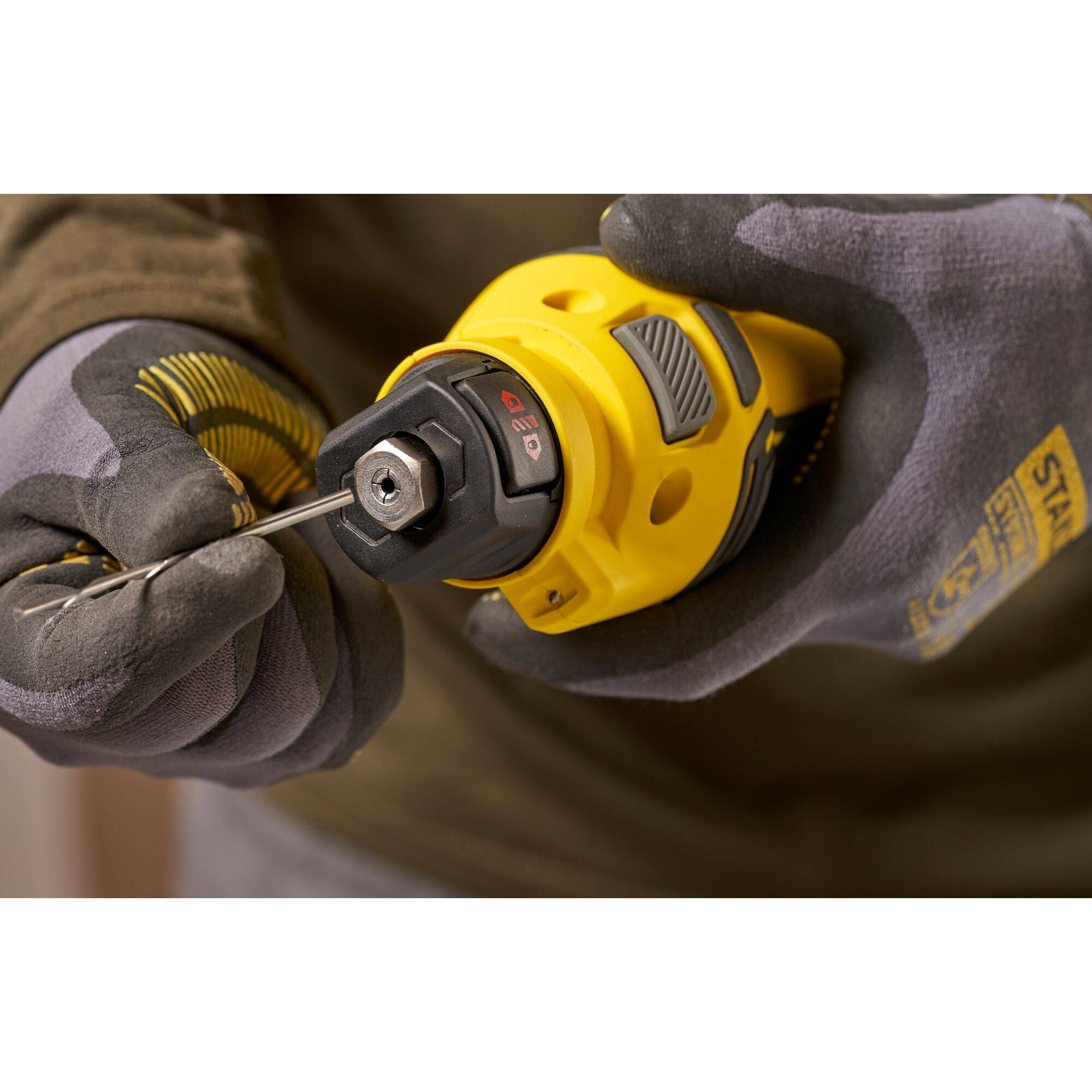 stanley - STANLEY FATMAX V20 Fraiseuse Pour Plaques De Plâtre 18V Sans Batterie SFMCE200B-XJ - Image 4