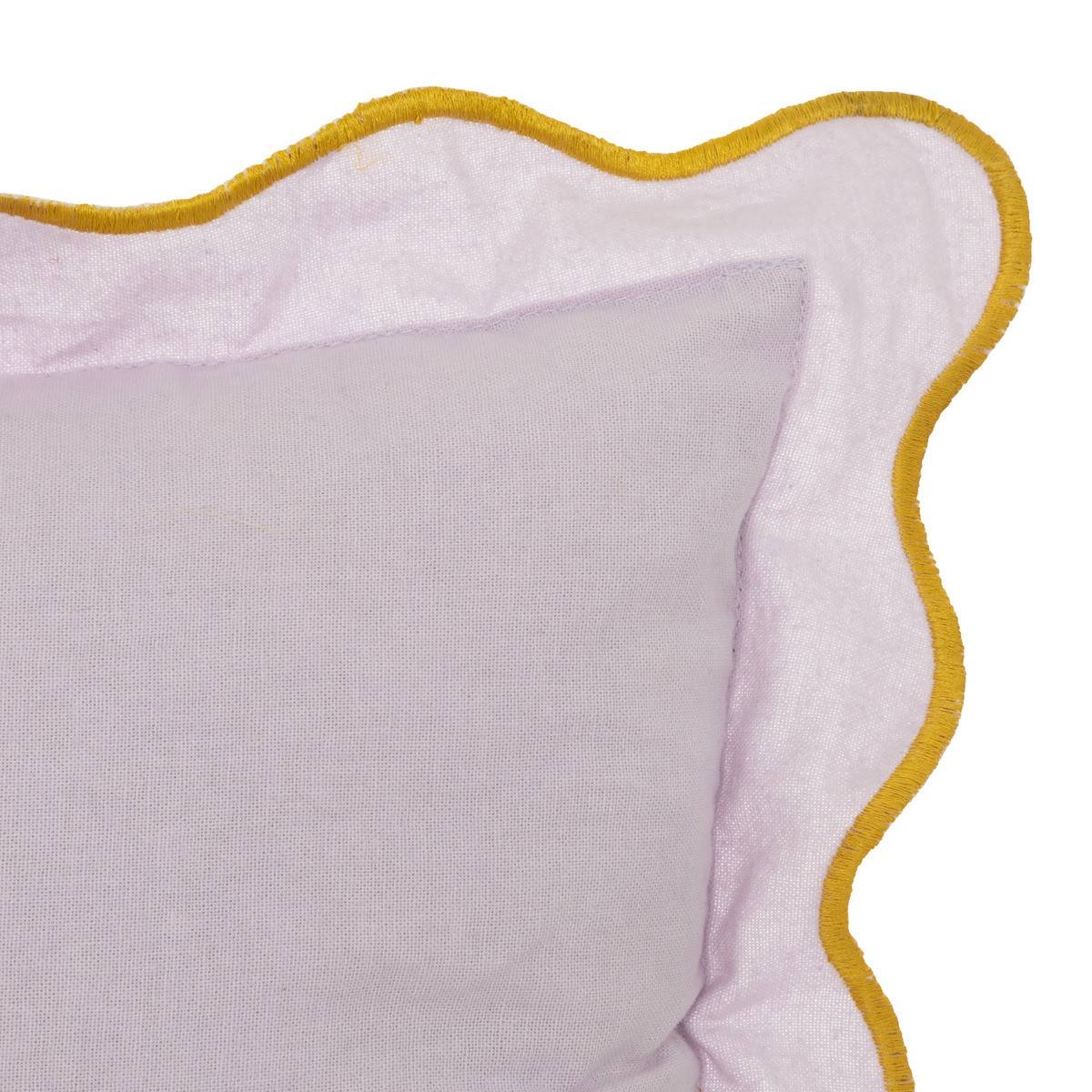 Coussin décoratif Lilas bordure dentelée et brodée 35 x 55 cm - Image 2