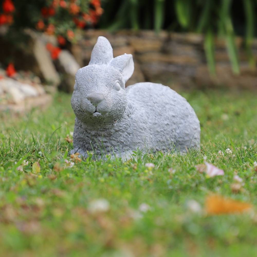 Lapin de jardin couché en béton gris 30 x 14 x 19 cm Chemin de campagne - Image 6