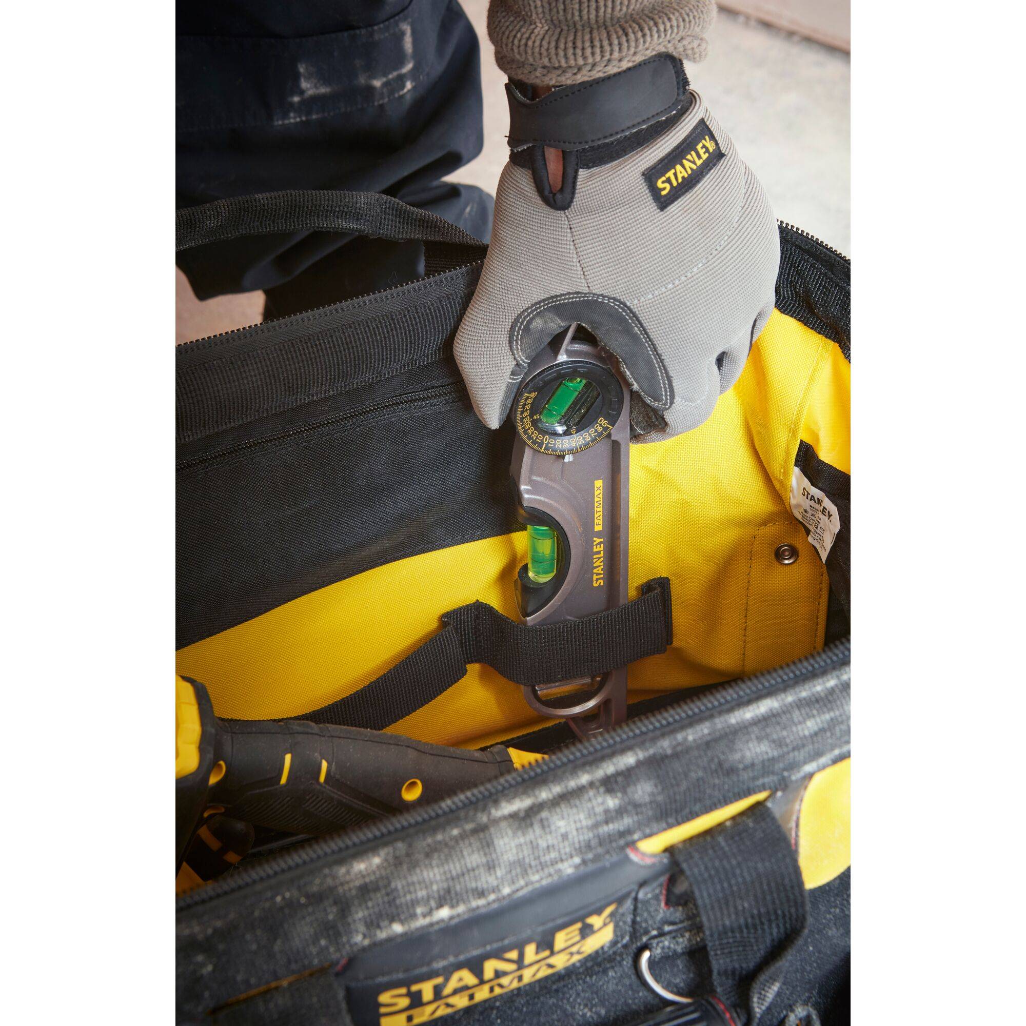 stanley - STANLEY FATMAX Sac À Outils 45 cm - 1-93-950 - Base rigide et résistante à l'eau avec bandoulière solide - Image 6