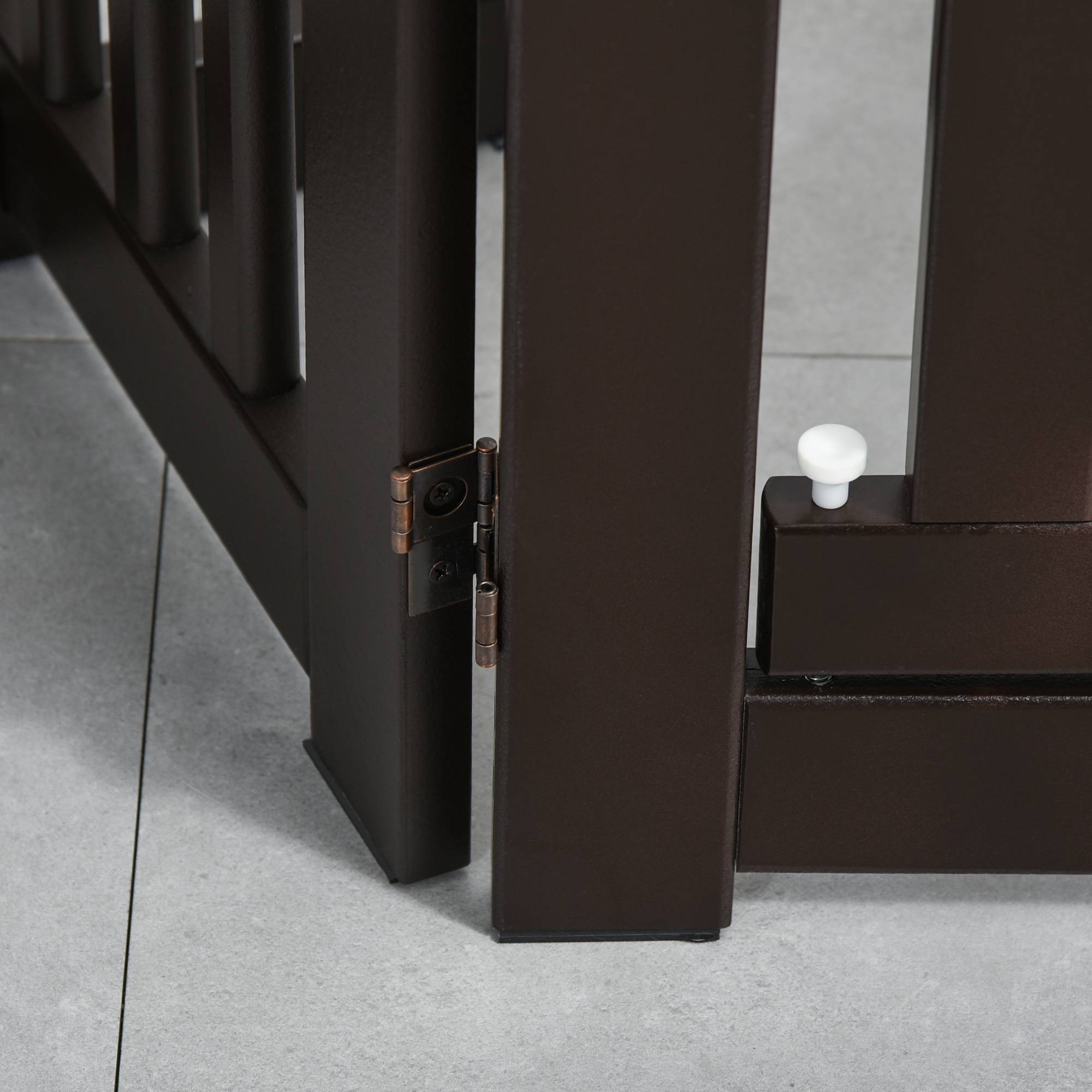 Sans Marque - Barrière autonome réglable avec pieds, 155x76 cm, pliable, pour escaliers, portes, cuisine, 3 panneaux, brun foncé - Image 10