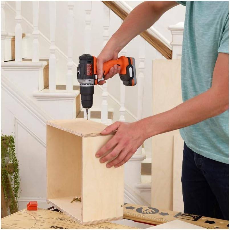 Perceuse visseuse à percussion sans fil 12 V + 80 accessoires + 1 batterie 1,5 Ah + 1 sac de transport - BLACK+DECKER - BDCHD12S1A-QW - Image 4