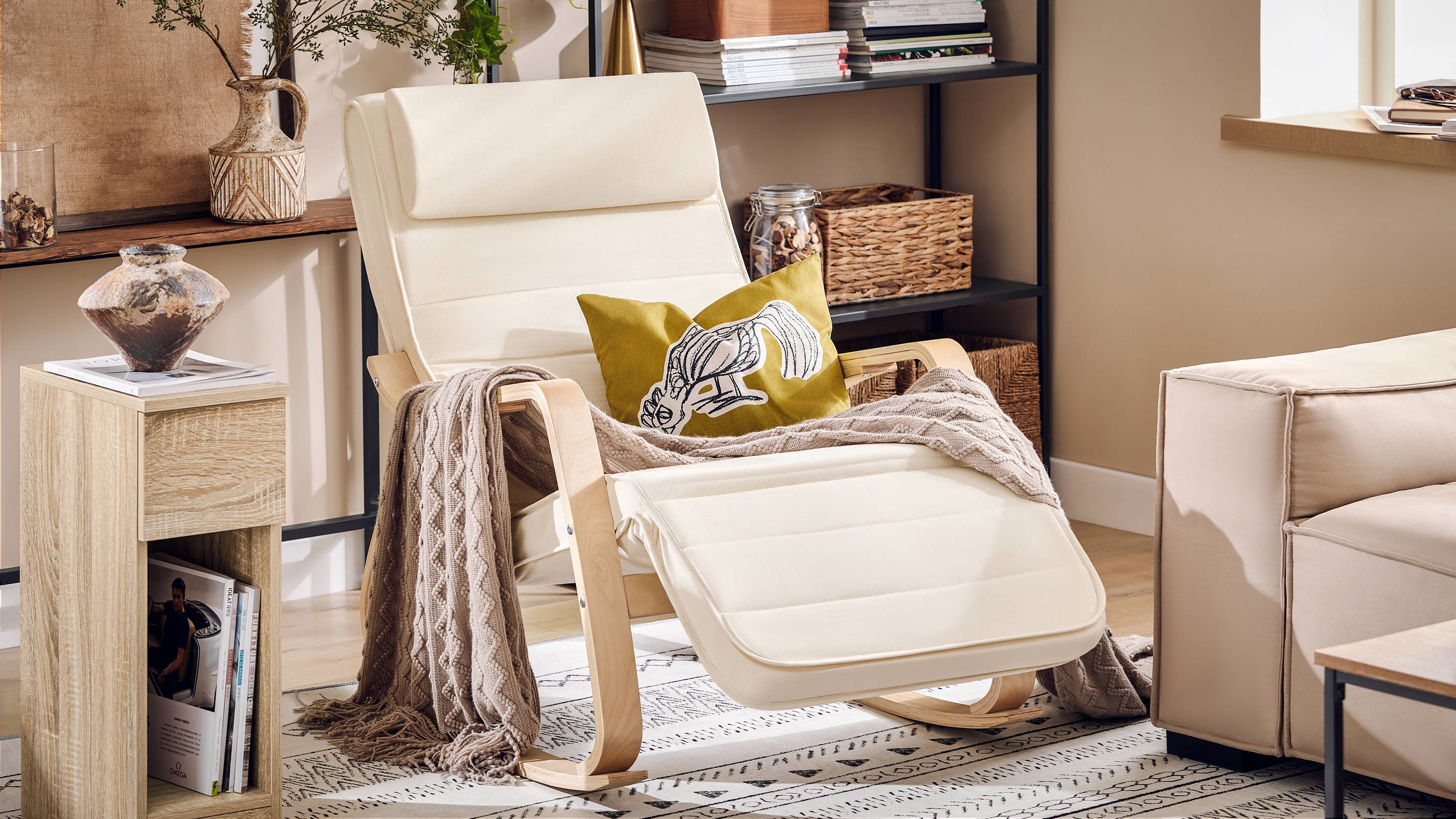 SoBuy Fauteuil à Bascule Relax avec Repose-Pieds et Appui-Tête Réglables, Chaise Berçante Confortable, Couleur Beige, Modèle FST16-W - Image 2