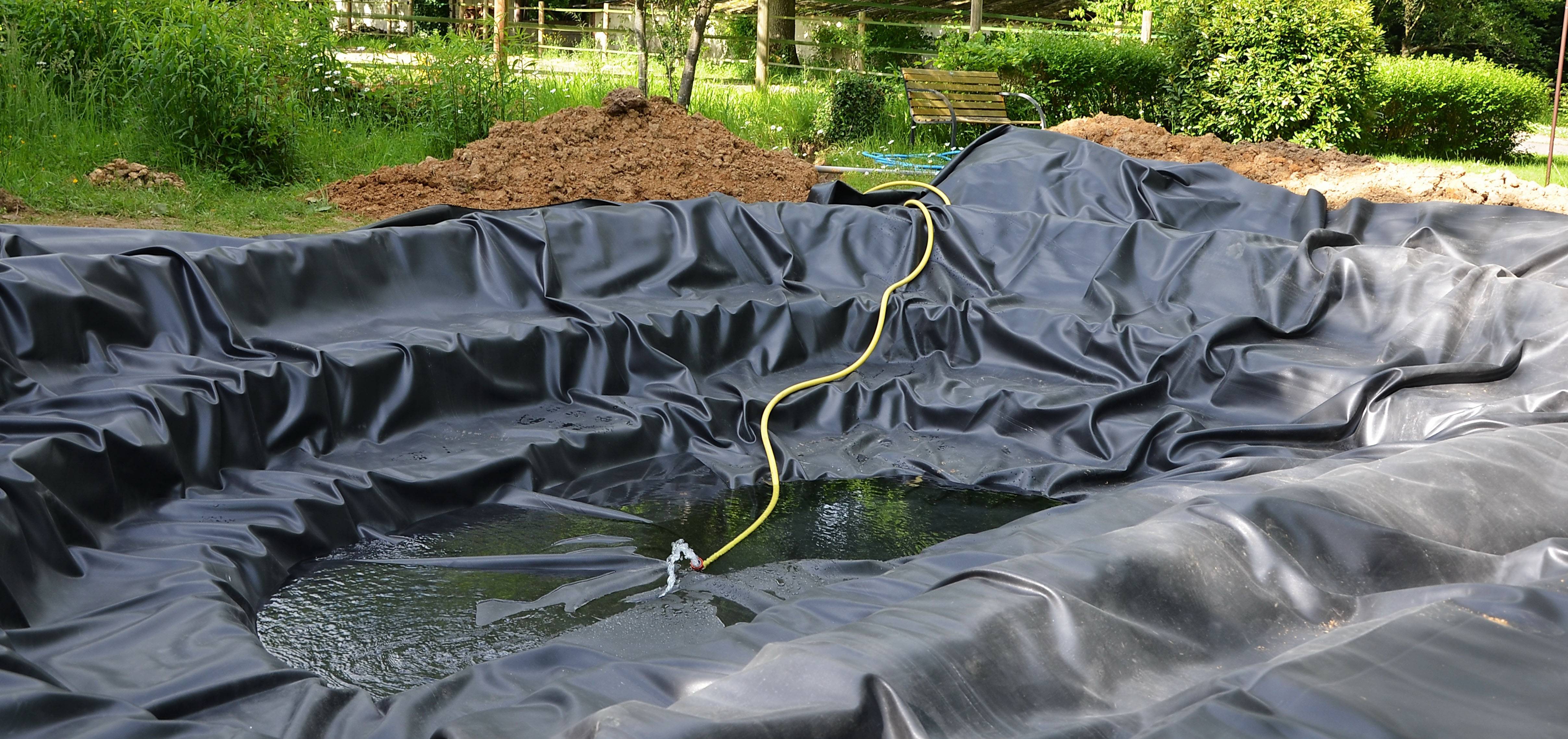 Liner de bassin en PVC 5 m x 2 m 0,5 mm, noir, bâche pour le bassin de jardin - Image 6
