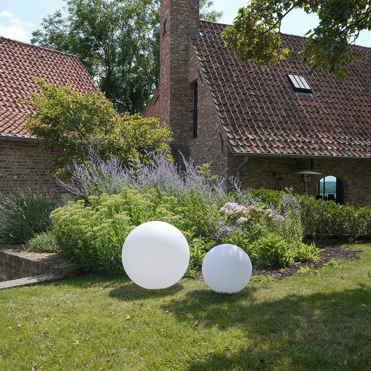Wilsa Garden - Lampe pour le jardin LED ronde 40 cm multicolore - Image 1