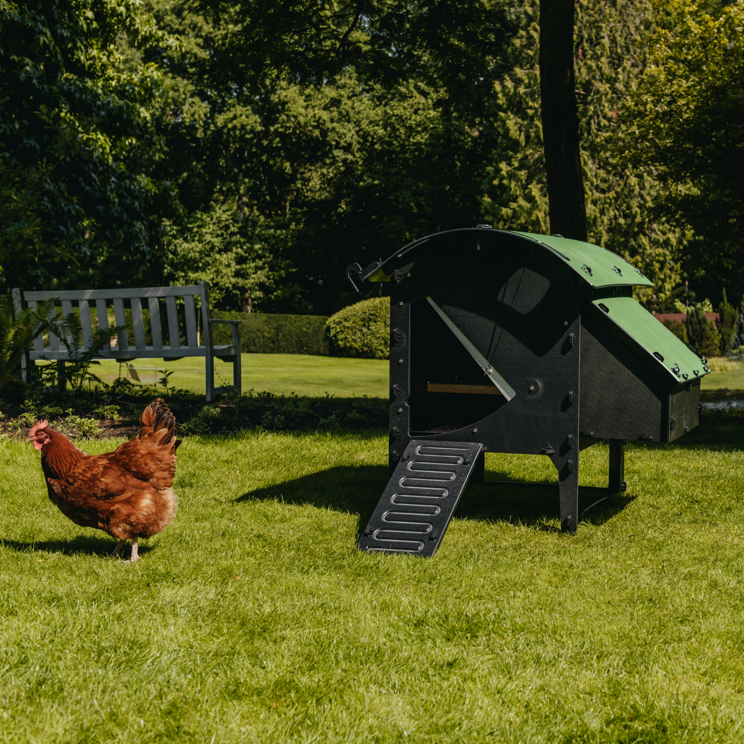 Poulailler Nestera The Lodge Small 3 poules - Plastique recyclé - garanti 25 ans - Image 6
