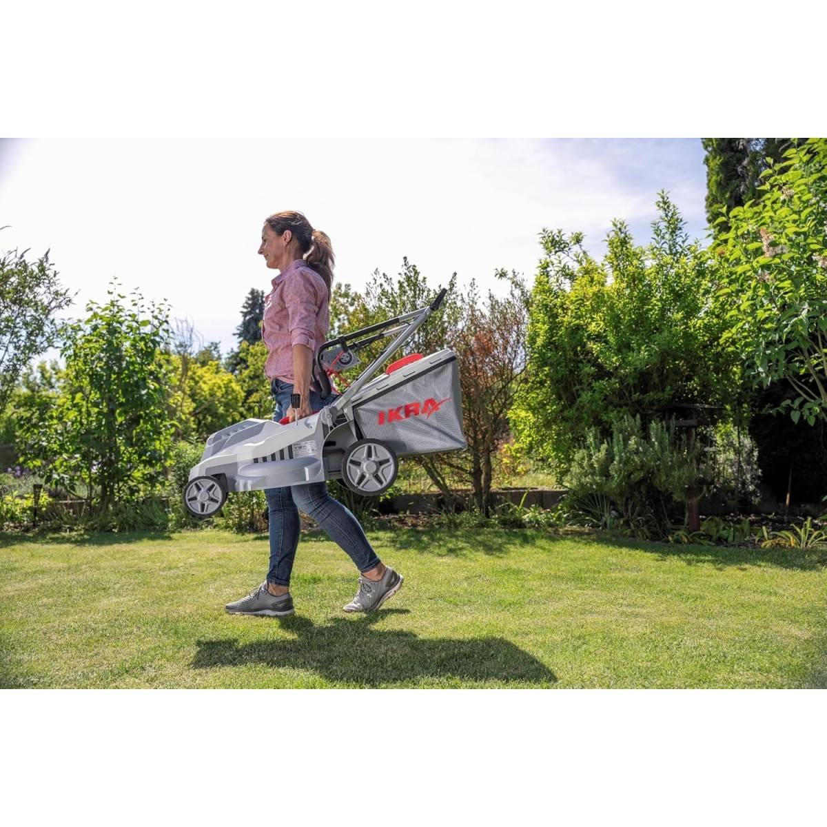 Ikra - Tondeuse électrique 1600W 2en1 Tonte & Ramassage Pelouse Largeur de coupe 38cm, 5 Hauteurs de coupe, Tondeuse gazon Bac 42L IKRA - Image 5