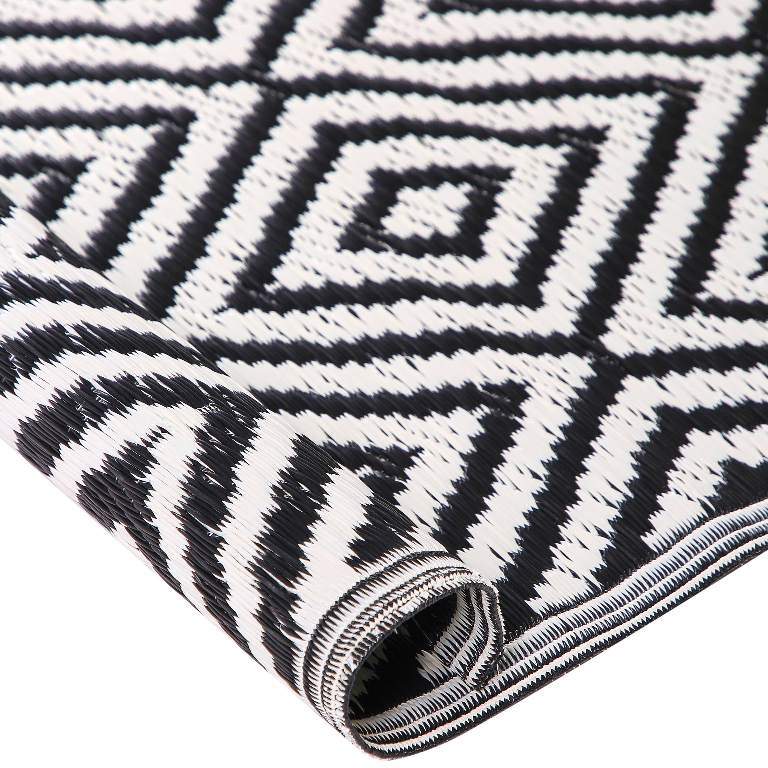 Beliani - Tapis d'Extérieur Noir et Blanc en Polypropylène Motif Géométrique pour Terrasse au Style Moderne 150 x 200 cm Beliani - Image 5