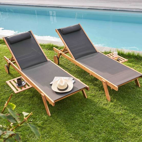 Oviala - Lot de 2 bains de soleil avec coussin et tablette en bois noir Calgary - Oviala - Image 2