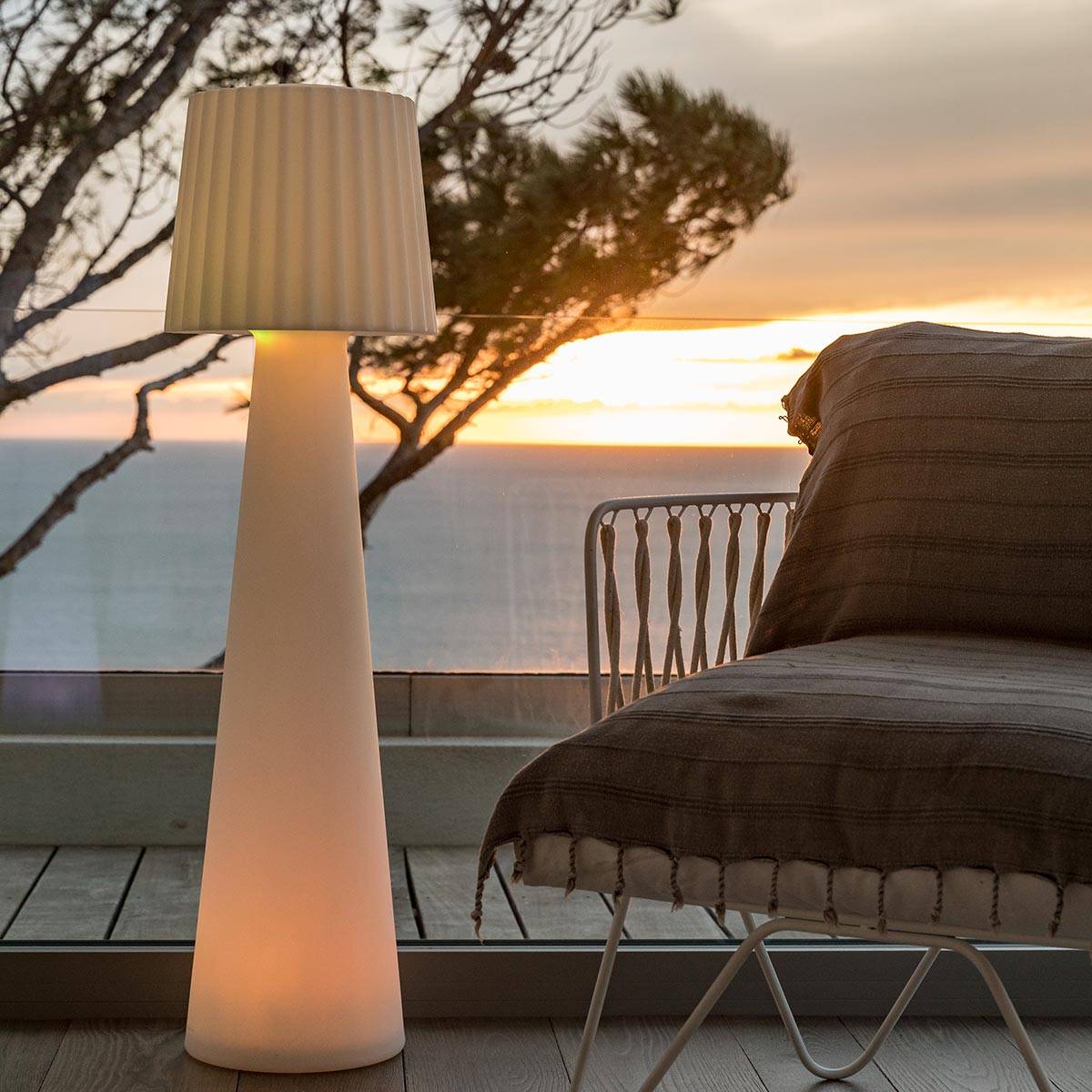 Lumisky - Lampadaire d'extérieur sans fil LADY RGB H110cm - Image 3