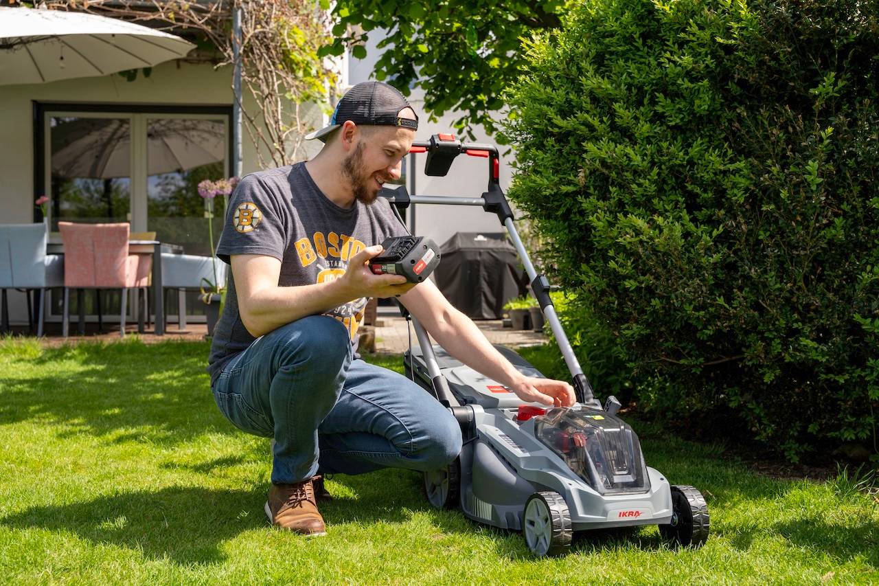 Ikra - Tondeuse sans fil 3en1 IBLM43 - sans batterie ni chargeur - kit mulching - coupe 43cm - compatible batterie Bosch OneForAll 36V - Ikra - Image 5