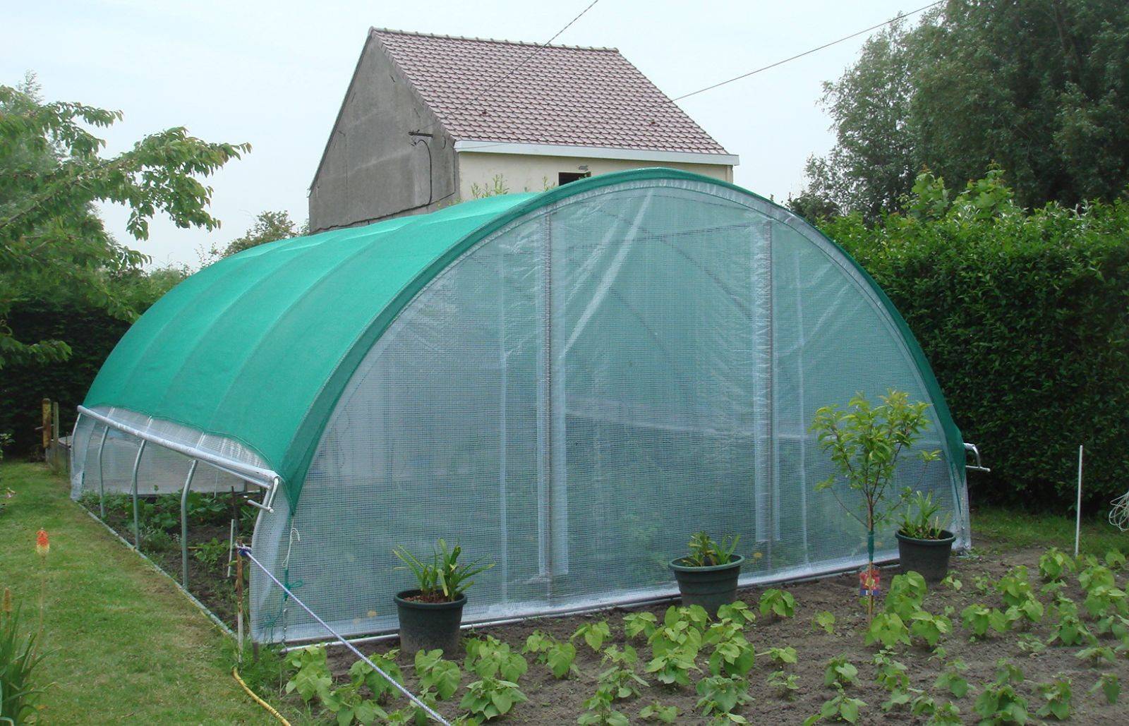 Filet d'ombrage pour serre tunnel de jardin - 4 à 4,5 m de large - longueur 7,5 m - LES SERRES TONNEAU - Image 4