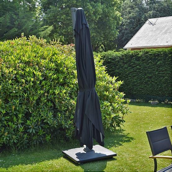 Parasol déporté noir 4x3 m Mercuria - Gecko Jardin - Image 3