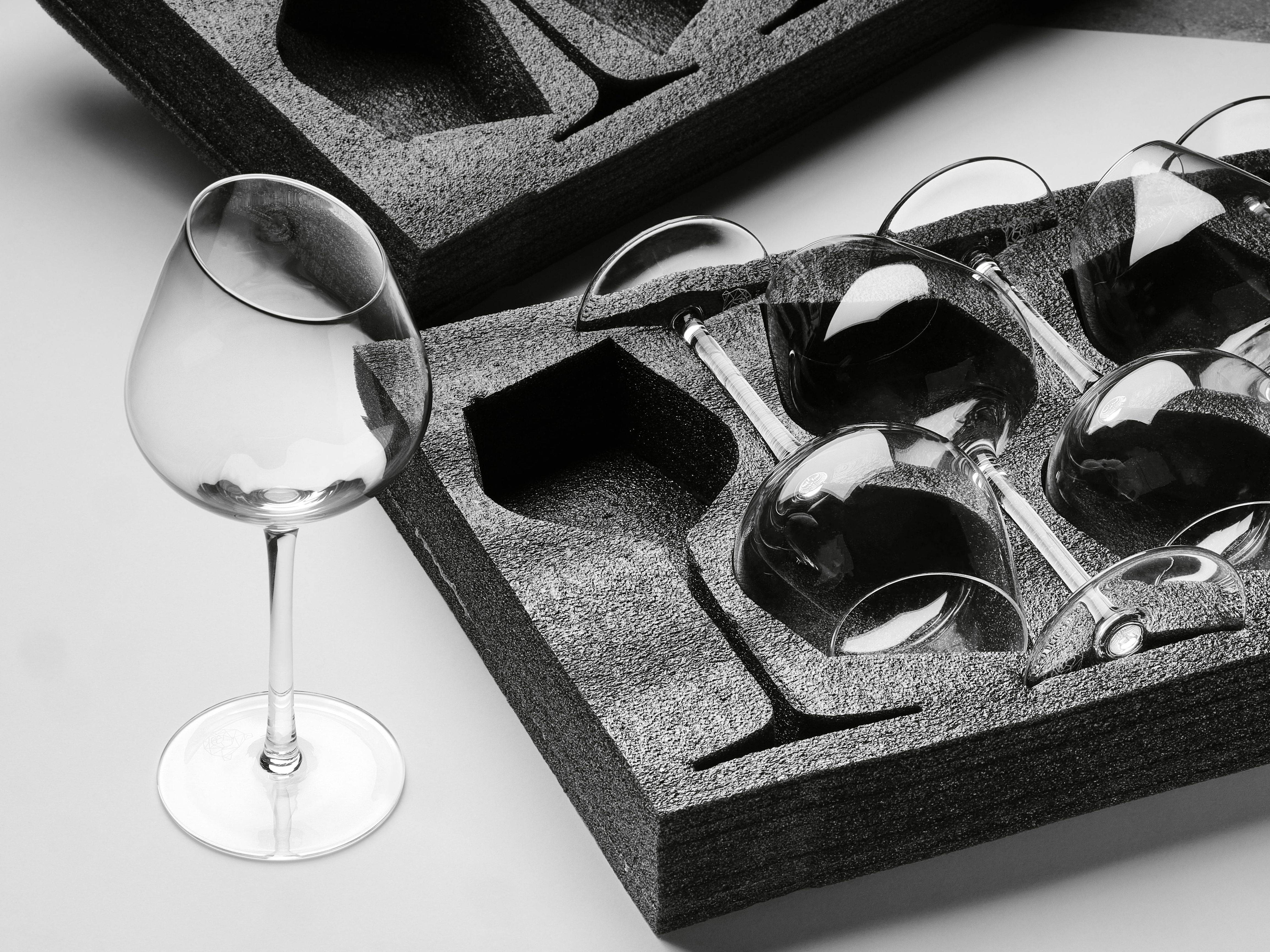 Lot de 6 Verres à vin en Cristallin (cristal sans plomb) "SVÄVA", Bjorn - Image 6