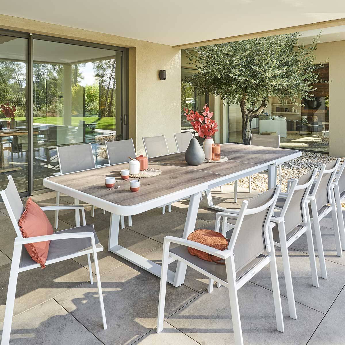 Hesperide - Table de jardin extensible "Unisson" pécan & blanc 10 places en aluminium traité époxy Hespéride - Image 3