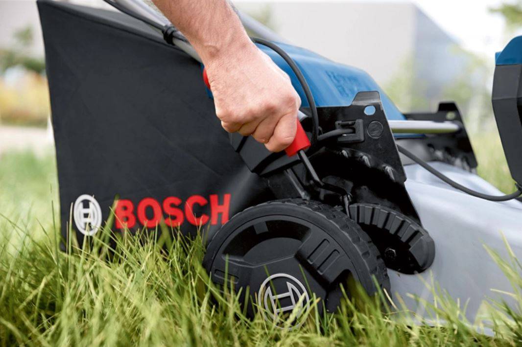 Bosch - Tondeuse à gazon sans fil GRA 18V2-46 PROFESSIONAL - BOSCH - 06008C8000 - Image 4