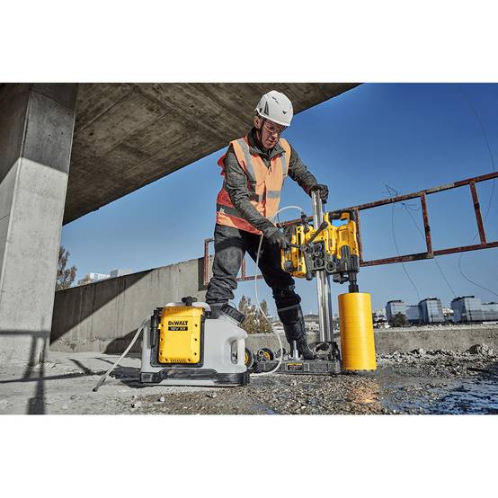 Réservoir d'eau portable sans fil 18 V XR 15 L - DEWALT - TSTACK - DCE6820N-XJ - Image 4
