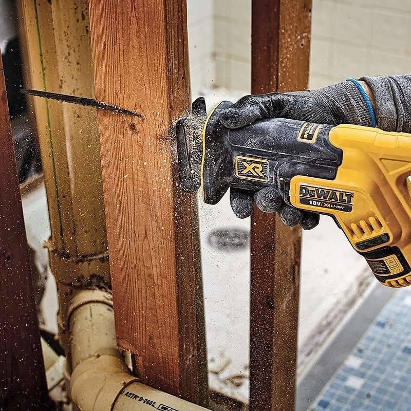 Scie sabre compacte DEWALT XR - Sans batterie, ni chargeur - Avec coffret TSTAK II - DCS367NT - Image 4