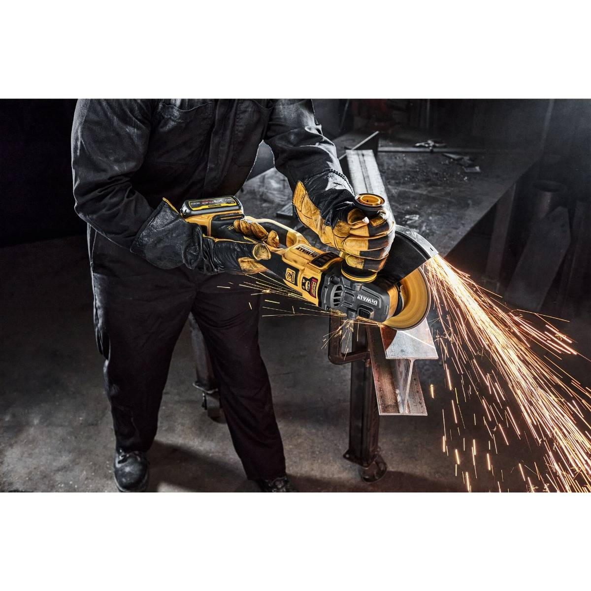 Meuleuse 230 mm DEWALT XR FLEXVOLT 54V 3Ah Li-Ion Brushless - Sans batterie, ni chargeur - DCG460NK-XJ - Image 7