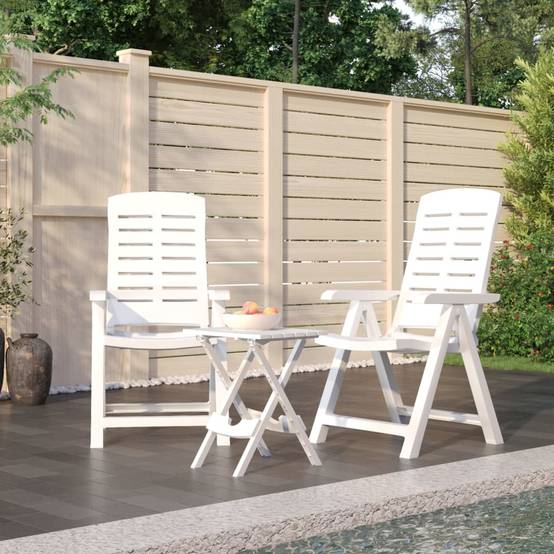 Ensemble Bistro Pliable 3P Polypropylène Chaises Inclinables et Table d'Appoint Blanc – ComfortXL Outdoor Living - Image 1