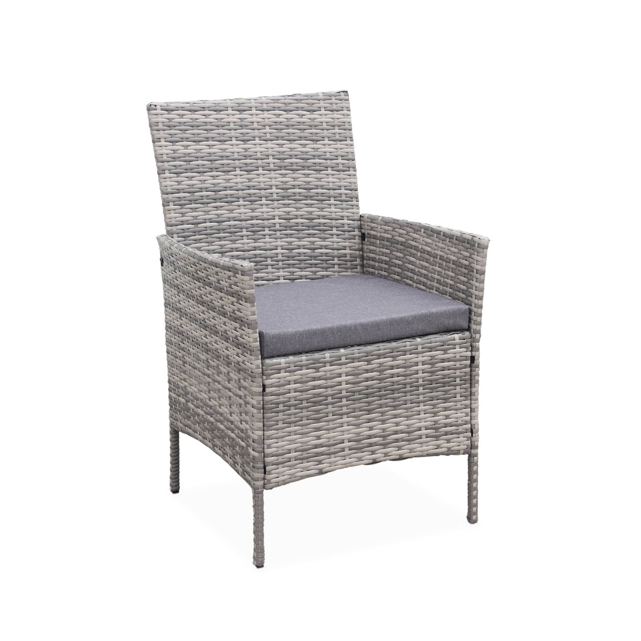 sweeek - Salon de jardin en résine tressée - Moltès - Nuances de Gris. Coussins gris - 4 places - 1 canapé. 2 fauteuils. une table basse | sweeek - Image 5
