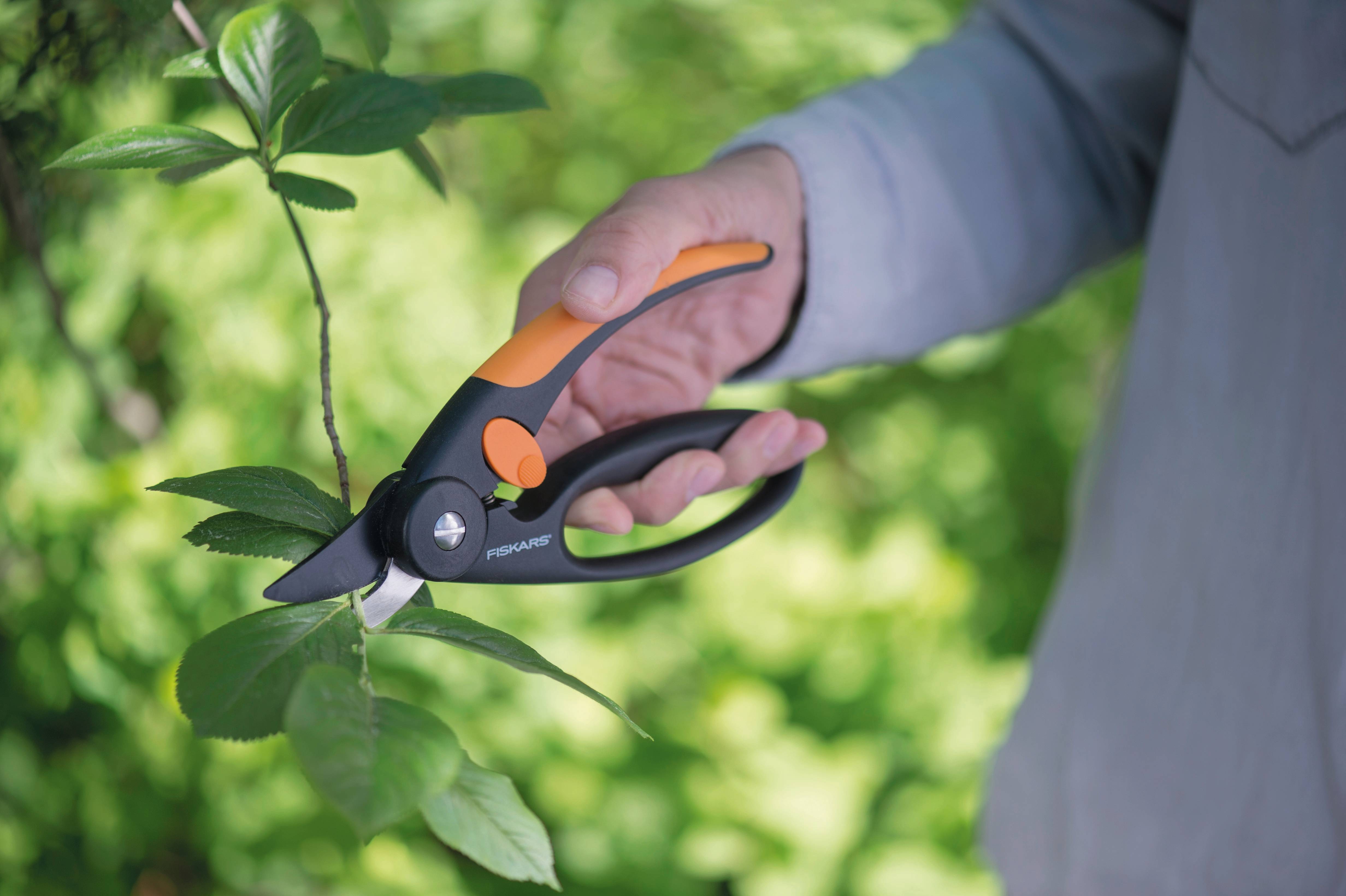 Fiskars - Fiskars - Sécateur Elégance P44 à lame franche Ø 20 mm - Image 3