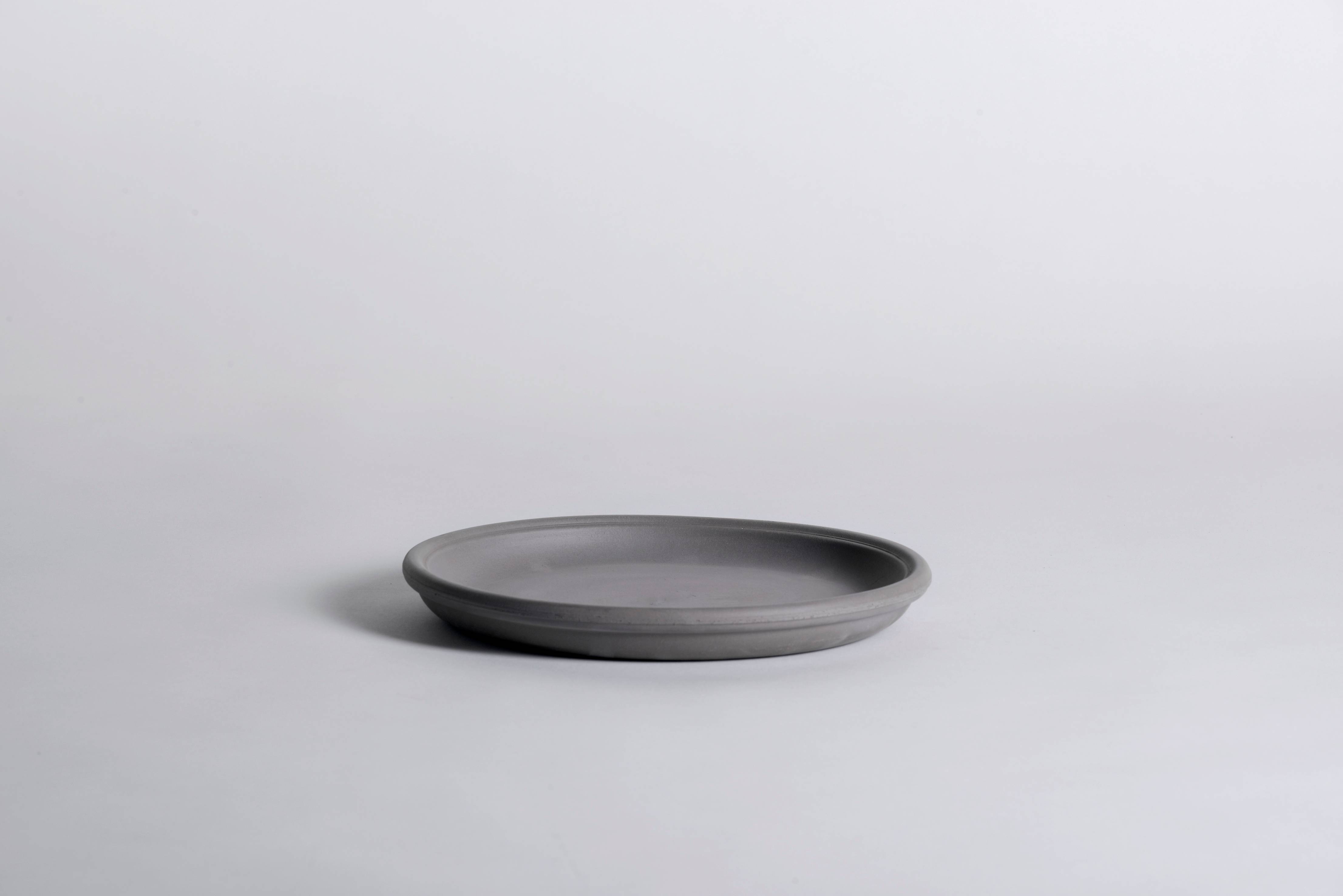 Goicoechea - Soucoupe Assiette Terre Cuite Grise - GOICOECHEA - Image 1
