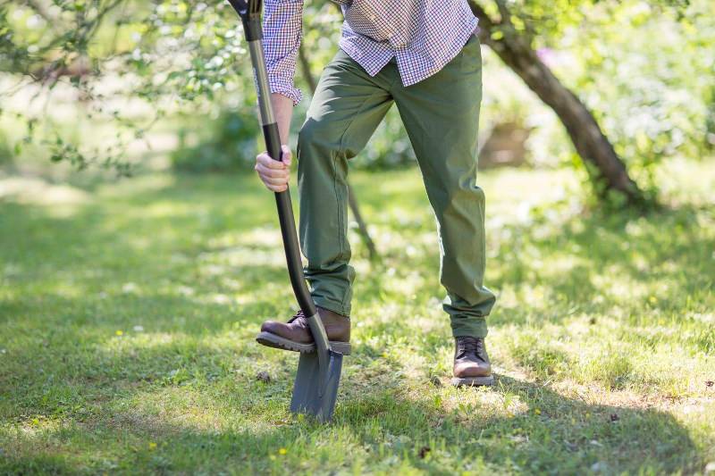 Fiskars - Fiskars - Bêche métal  Ergonomic™ à bord droit - Image 2