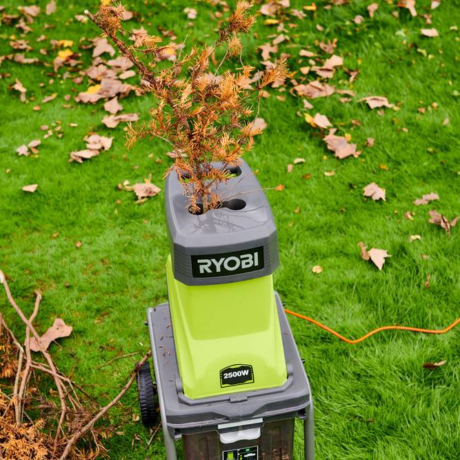Ryobi - Broyeur de végétaux électrique 2500 W 45 mm RSH2545B - RYOBI - Image 4