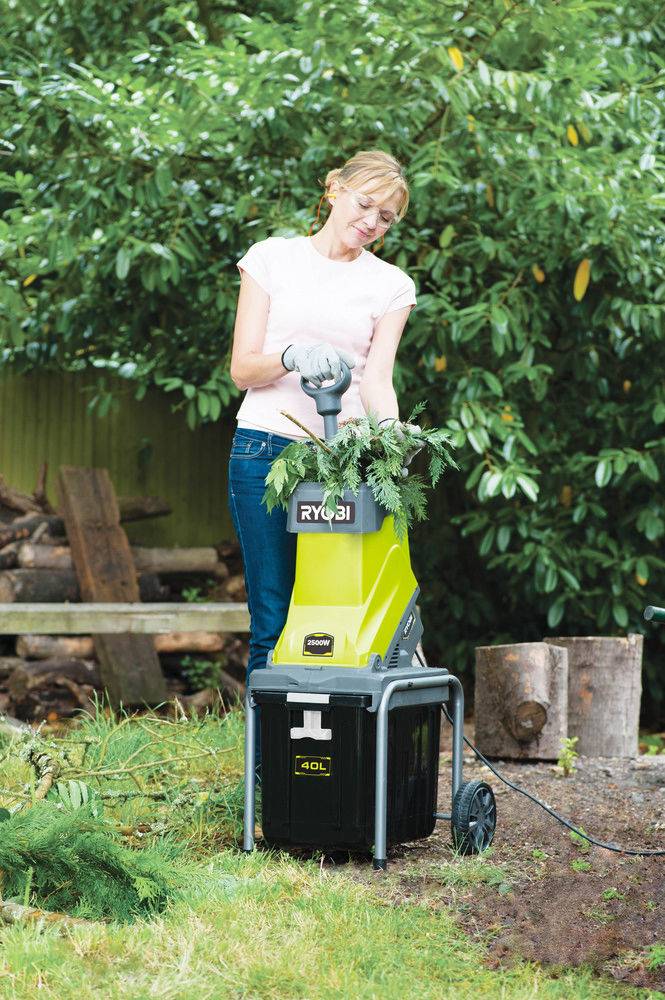 Ryobi - Broyeur de végétaux électrique 2500 W 45 mm RSH2545B - RYOBI - Image 3