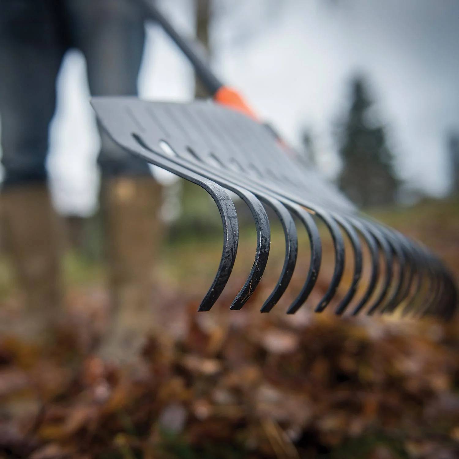 Fiskars - Fiskars - Balai à gazon L Solid™ 25 dents largeur 52cm - Image 8