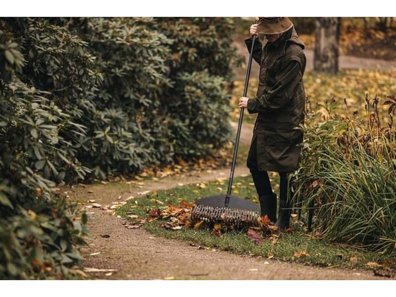 Fiskars - Fiskars - Balai à gazon L Solid™ 25 dents largeur 52cm - Image 4