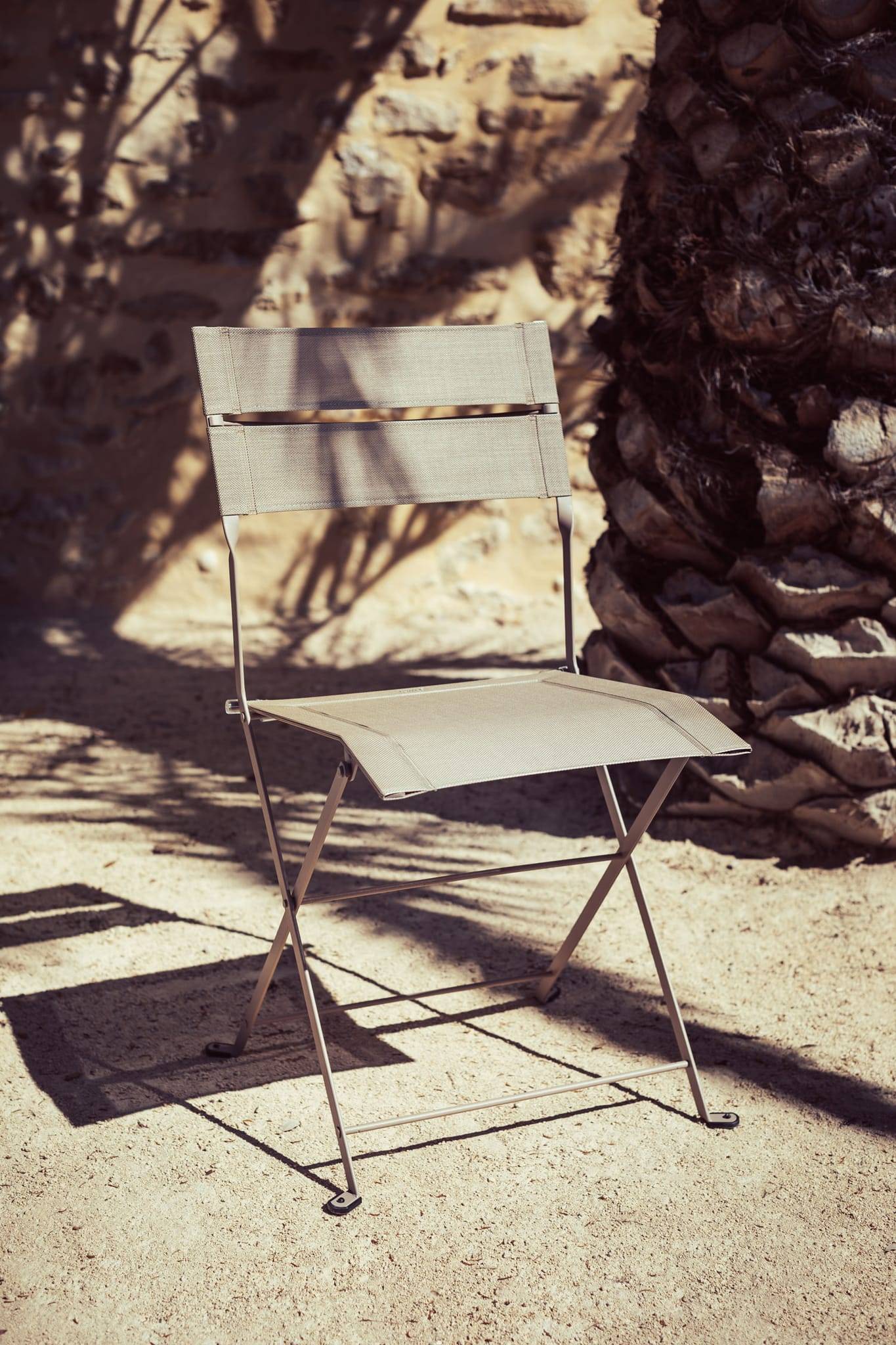 Fermob - Fermob - Chaise Latitude pliante muscade - Image 2