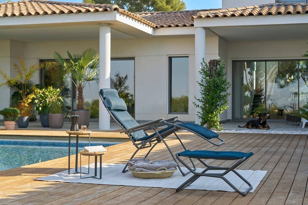 Lafuma-Mobilier - Fauteuil de jardin acier bleu encre Futura Be Comfort Lafuma Mobilier - Image 5