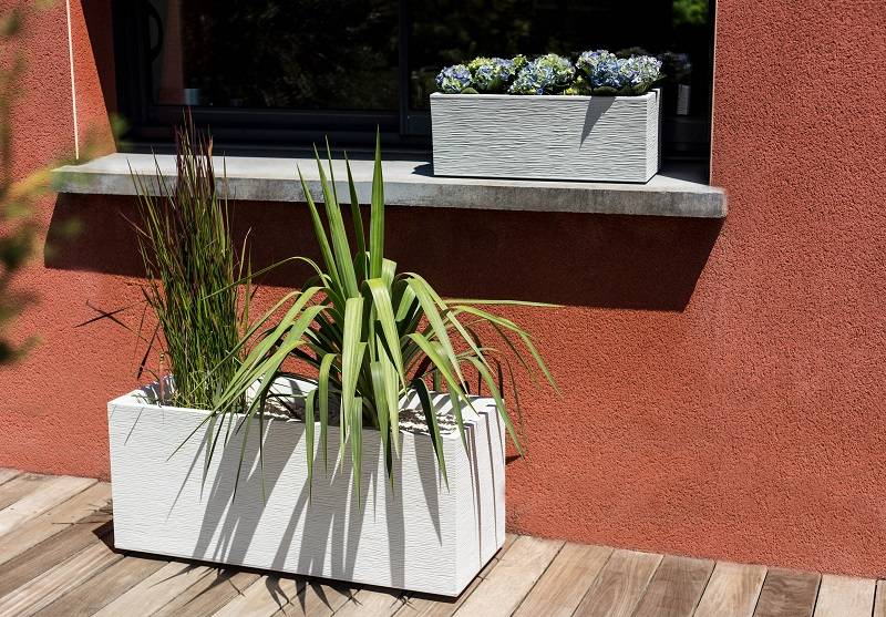 EDA Plastiques - Jardinière rectangulaire graphit blanc L99.5 x l39.5 x H43.5 cm - Image 4