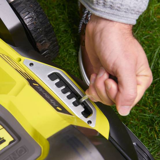 Ryobi - Tondeuse hybride Lithium+ 36V 2x18V 5 Ah coupe 37 cm - RYOBI - Image 11