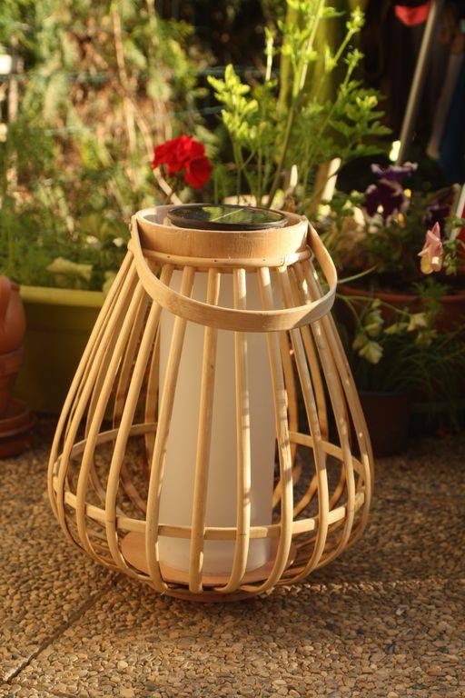 Watt & Home - Watt & Home - Lanterne solaire Marta effet flamme Ø.27 x H.32 cm - Image 1