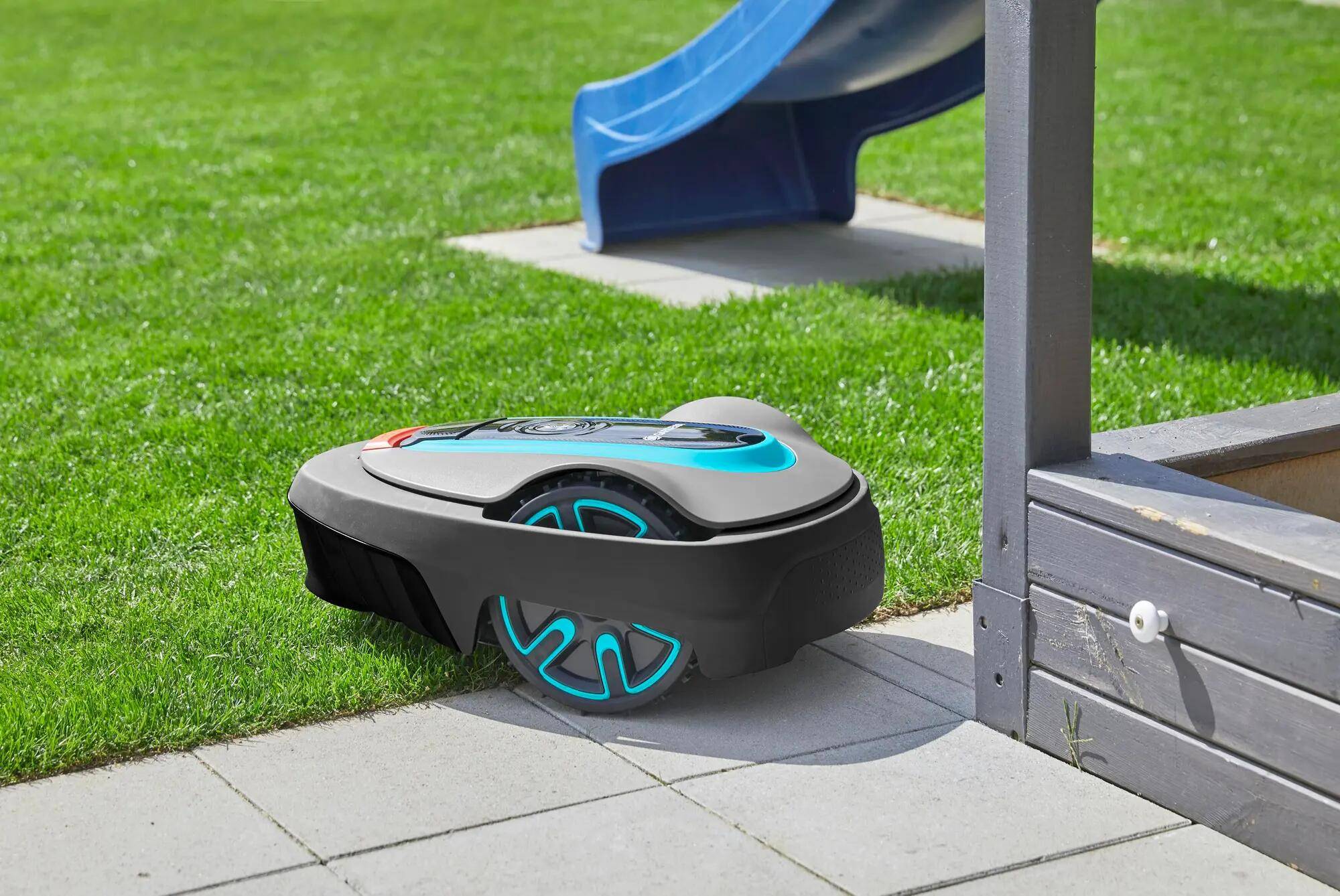 Robot tondeuse connecté 500m² smart Sileno city - GARDENA - Image 6