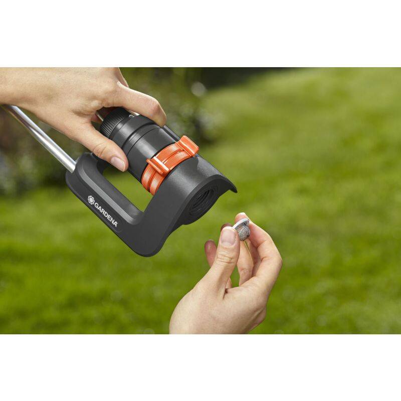 Gardena - Arroseur oscillant Aqua M PVC résistant UV et gel 110-250m² H.8-18 m - Gardena - Image 10
