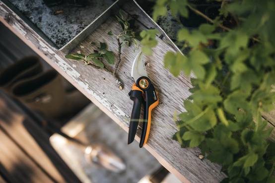 Fiskars - Sécateur à lame franche X-series™ L (P961) - Fiskars - Image 12
