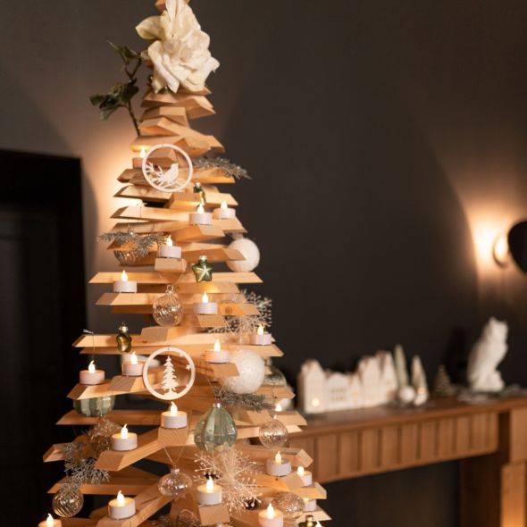 Sapin de Noël en bois 160 cm - Image 9