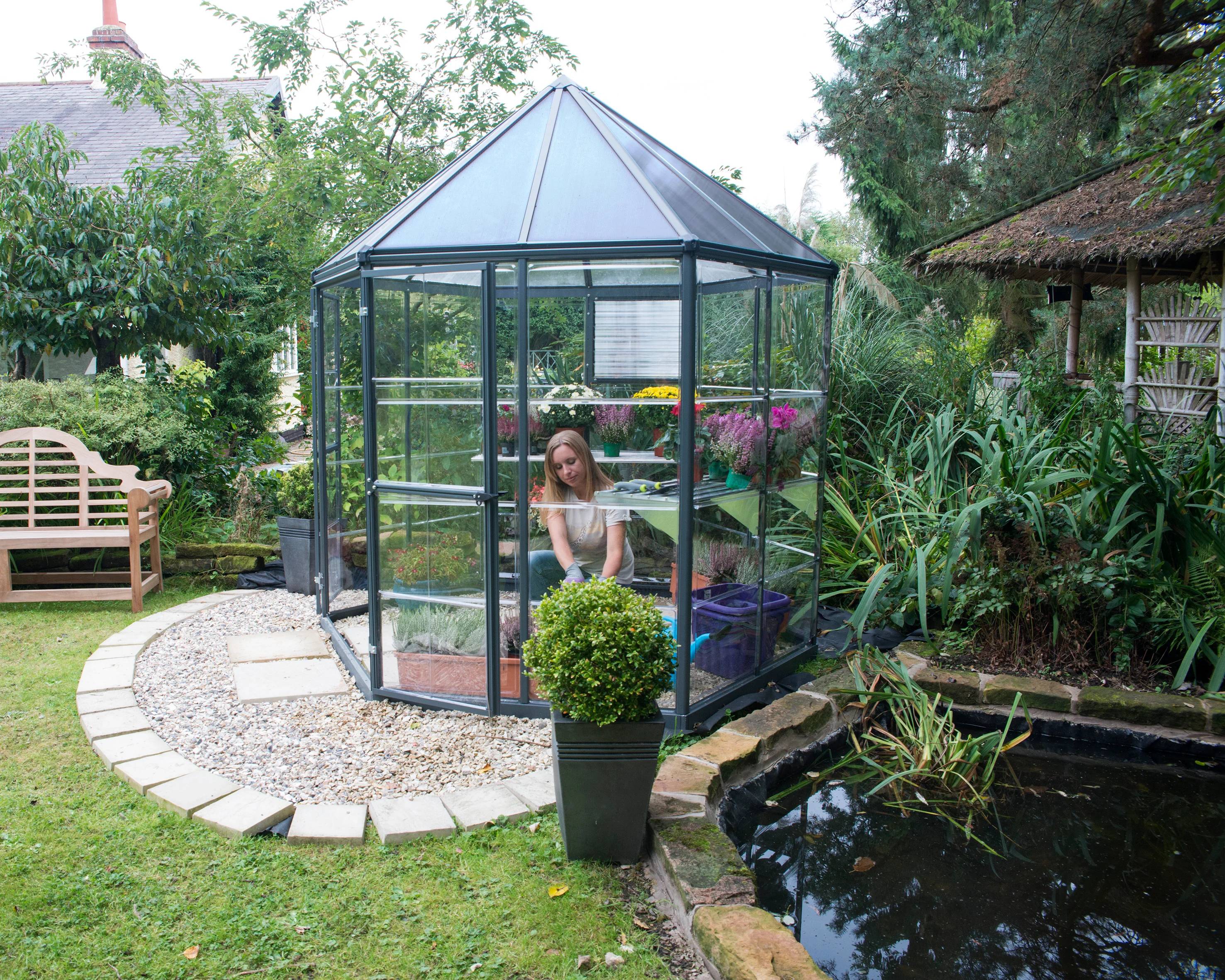 Canopia by Palram - Serre de jardin polycarbonate aluminium anthracite 3,9 m² Oasis avec embase - Canopia by Palram - Image 9